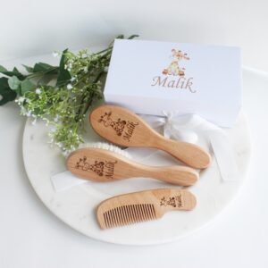 Cute Giraffe Baby Brush Set