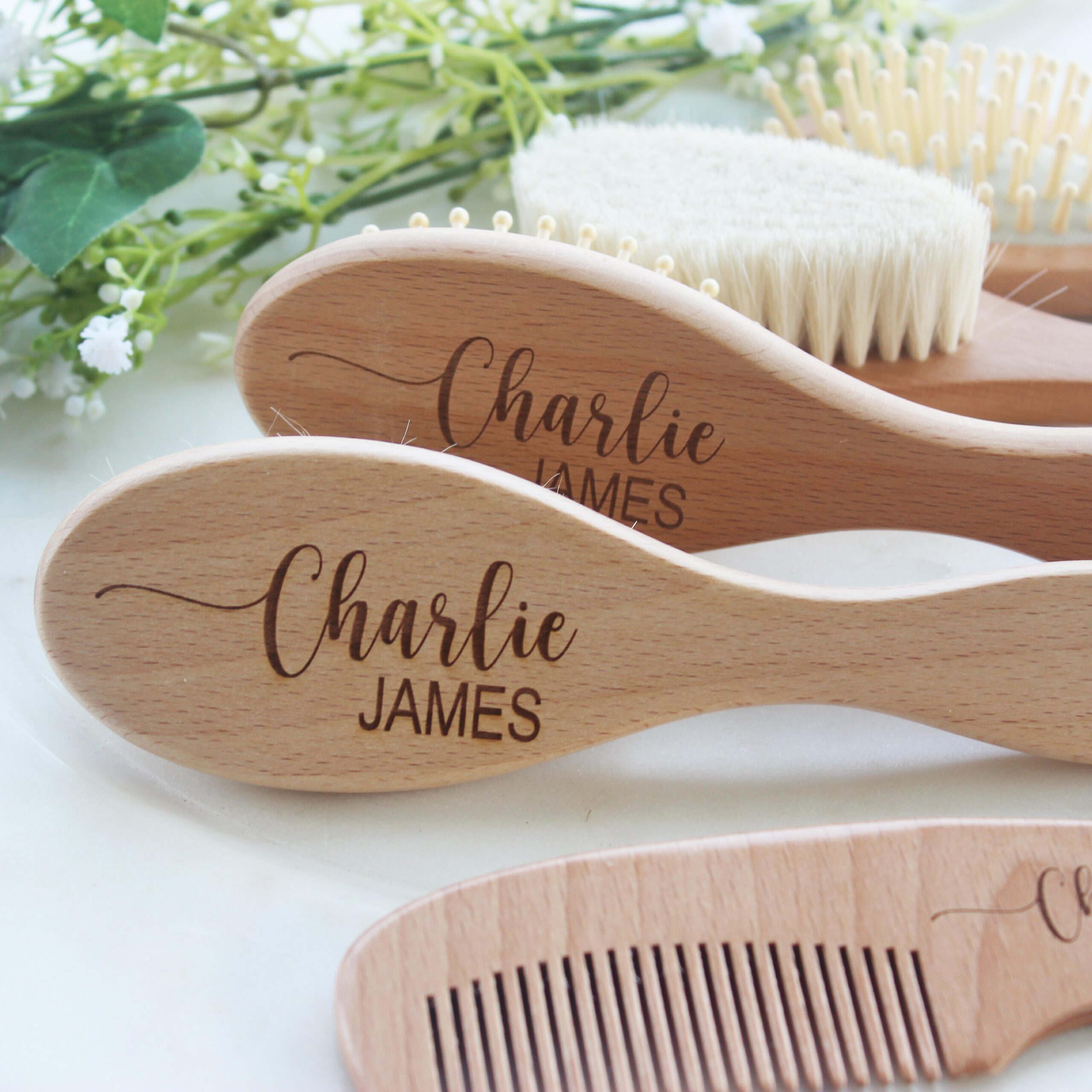 Tail Font Baby Brush Set - Image 4
